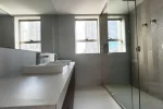 Banheiro Suíte Apartamento para alugar no Vale do Sereno Edifício Denver