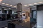 Cozinha ampla Casa à venda no condomínio Quintas do Sol, Nova Lima