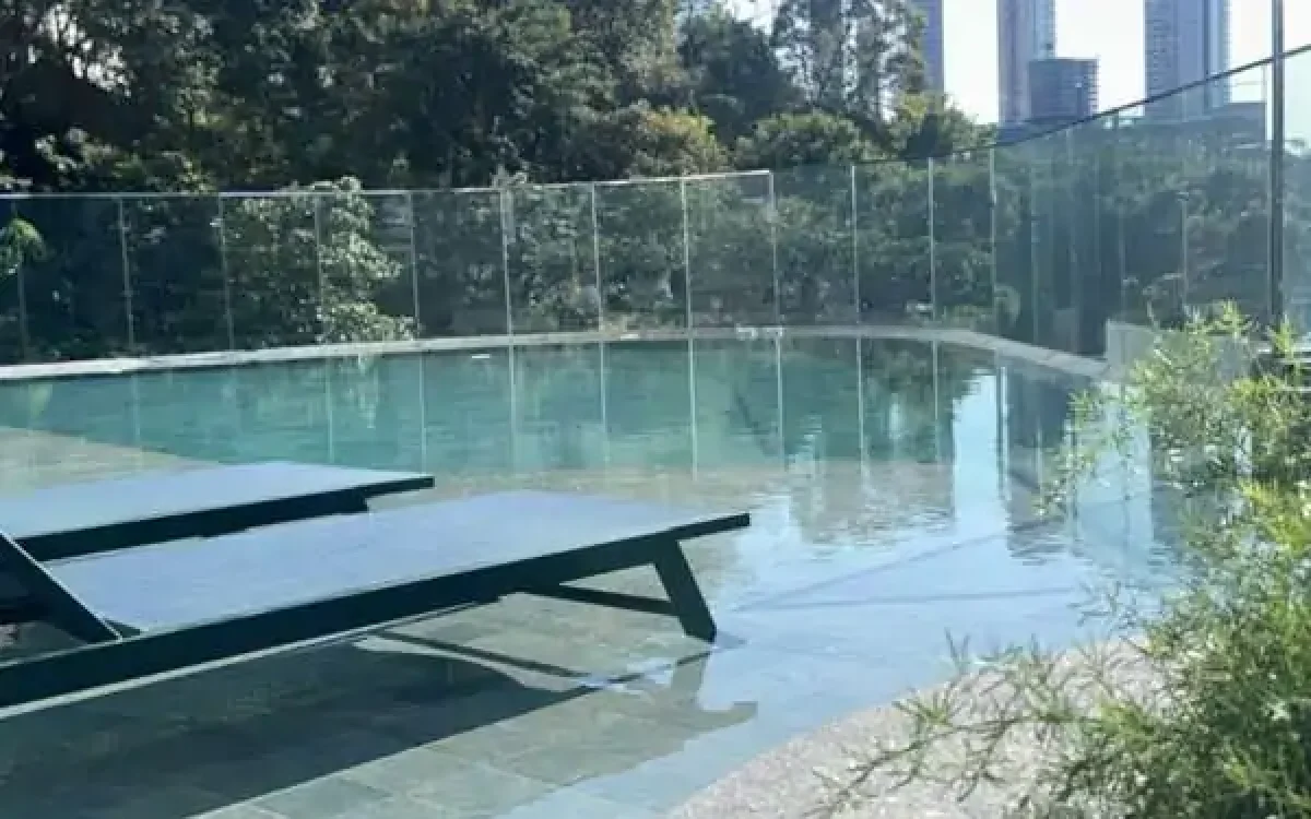 Piscina com prainha Apartamento Duplex 4 suítes à venda no Edifício Miró Vale do Sereno Nova Lima