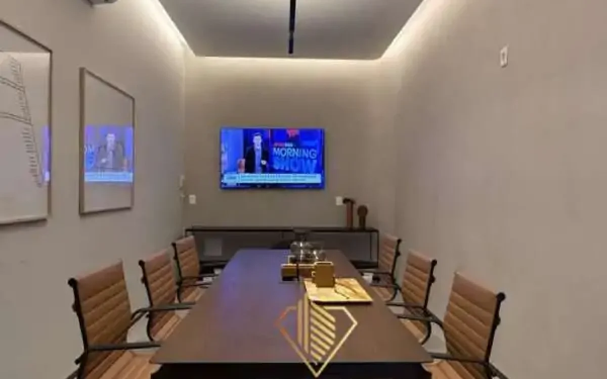 Sala de reunião Apartamento de 3 Quartos Mobiliado para Alugar no Luar Vale do Sereno