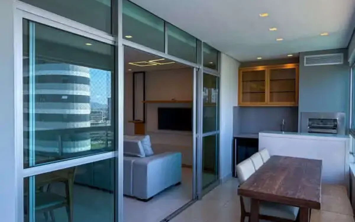 Varanda Apartamento à venda no Alsace Vila da Serra